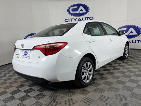 Used 2019 Toyota Corolla LE image 4