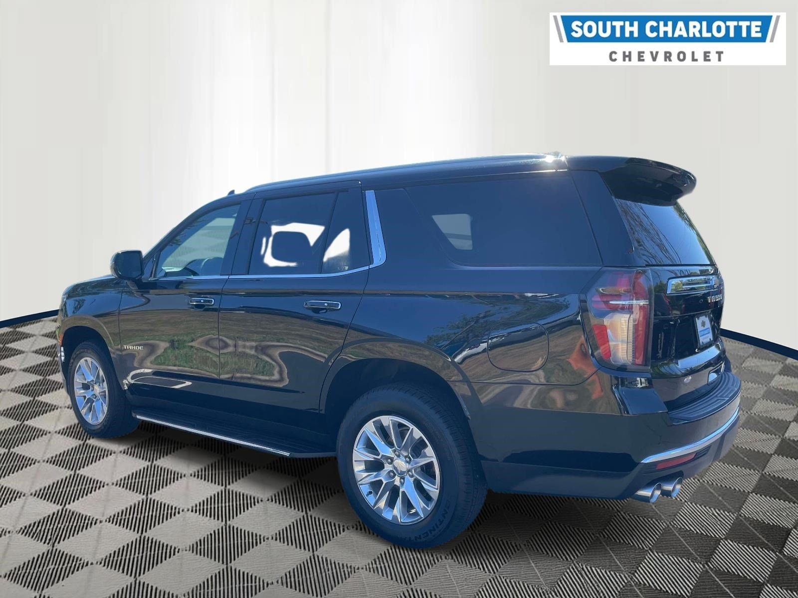 Used 2023 Chevrolet Tahoe Premier AWD/4WD image 6