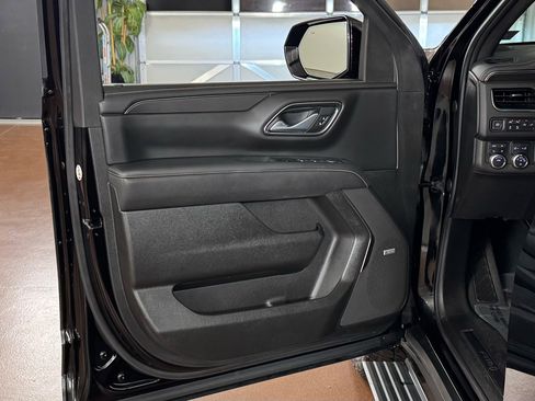 Used 2022 GMC Yukon AT4 w/ Max Trailering Package image 15