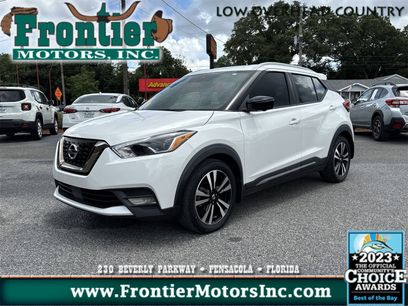 Used 2020 Nissan Kicks SR