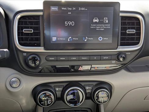 New 2025 Hyundai Venue SEL image 15
