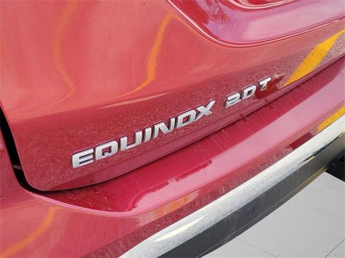 Used 2018 Chevrolet Equinox LT image 26