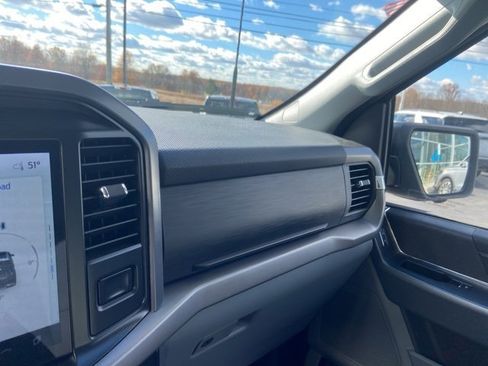 Used 2024 Ford F150 XLT image 24