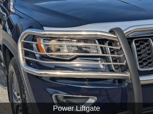 Used 2017 Jeep Grand Cherokee Limited image 10