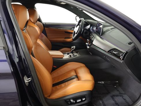 Used 2023 BMW M5 w/ Competition Package image 32