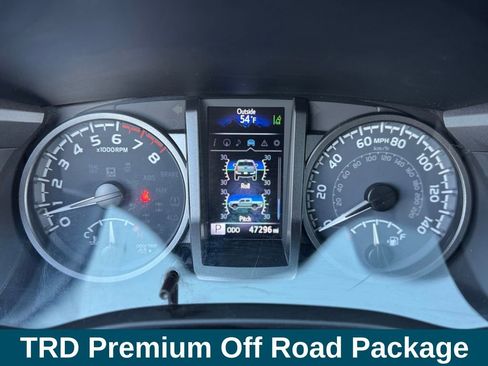 Used 2023 Toyota Tacoma TRD Off-Road w/ TRD Premium Off Road Package image 8