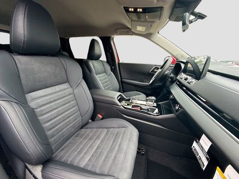 New 2026 Mitsubishi Outlander SE FWD image 29