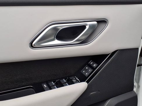 Certified 2026 Land Rover Range Rover Velar S AWD/4WD image 10