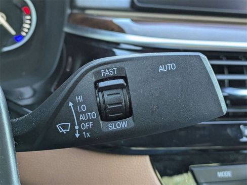 Used 2019 BMW 530i xDrive w/ Convenience Package image 25