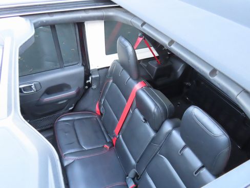 Used 2020 Jeep Wrangler Unlimited Rubicon w/ Quick Order Package 28Y Recon image 41