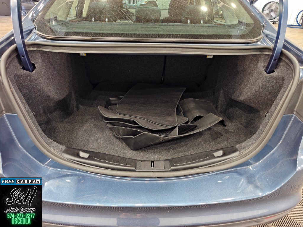 Used 2018 Ford Fusion S w/ Equipment Group 101A FWD image 19