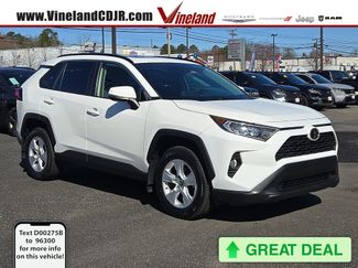Used 2019 Toyota RAV4 XLE w/ Convenience Package video 1