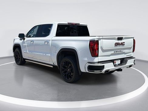 Used 2023 GMC Sierra 1500 Denali w/ Denali Reserve Package AWD/4WD image 5