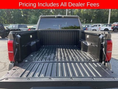Used 2026 Toyota Tacoma TRD Sport AWD/4WD image 13