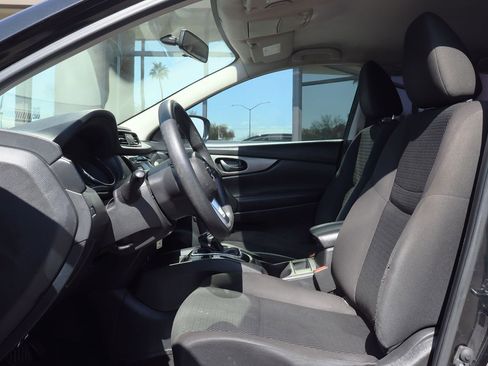 Used 2018 Nissan Rogue Sport S w/ S Appearance Package image 38