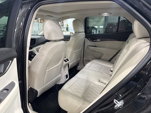 Used 2022 Buick Envision Avenir w/ Technology Package II AWD/4WD image 8
