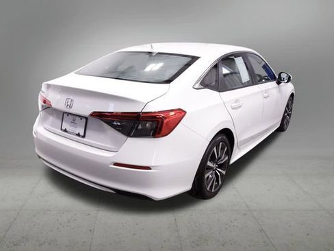 Certified 2023 Honda Civic EX image 6