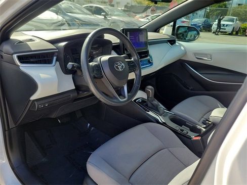 Used 2023 Toyota Corolla SE image 10
