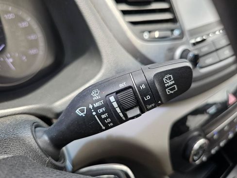 Used 2018 Hyundai Tucson SEL FWD image 53
