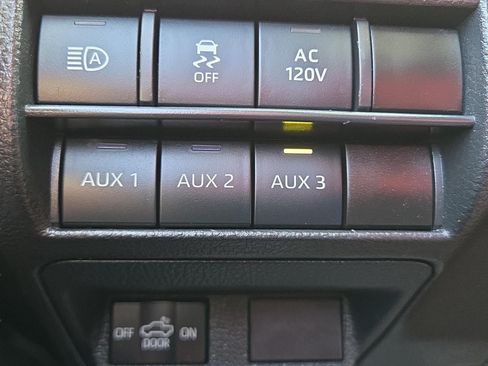 Used 2026 Toyota Tacoma TRD Sport w/ TRD Sport Upgrade Package AWD/4WD image 16