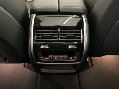 New 2026 BMW X5 xDrive50e w/ M Sport Package image 30