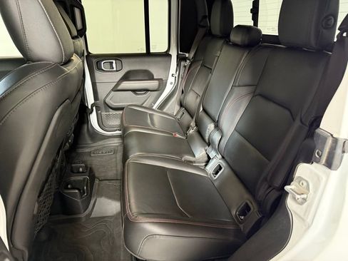 Used 2021 Jeep Gladiator Rubicon image 14