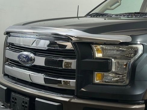 Used 2015 Ford F150 Lariat image 11