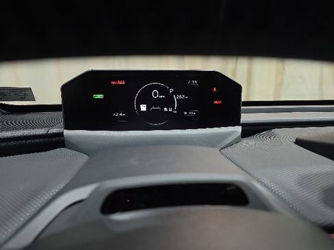 New 2026 Subaru Uncharted AWD image 19