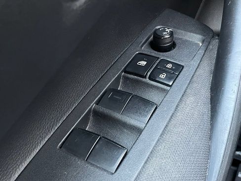 Used 2024 Toyota Corolla LE FWD image 11