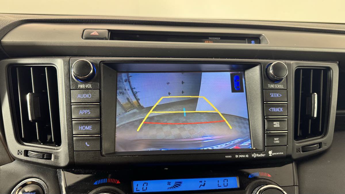 Used 2016 Toyota RAV4 Limited AWD/4WD image 28