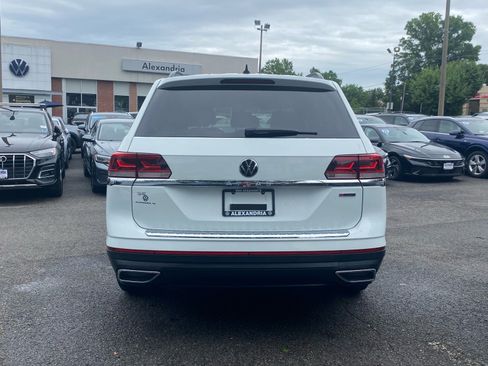 Certified 2022 Volkswagen Atlas SE AWD/4WD image 3
