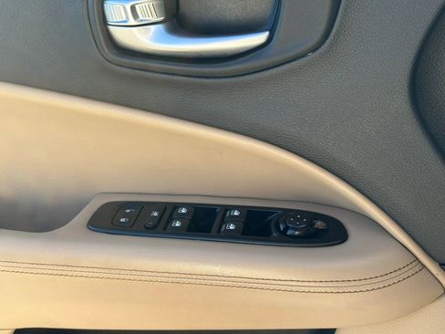 Used 2018 Jeep Compass Sport AWD/4WD image 10