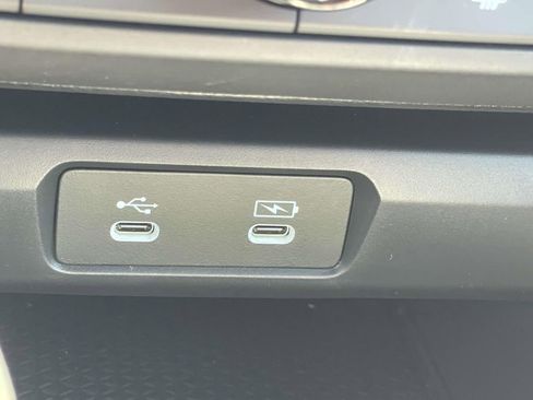 Used 2025 Honda Accord LX image 32