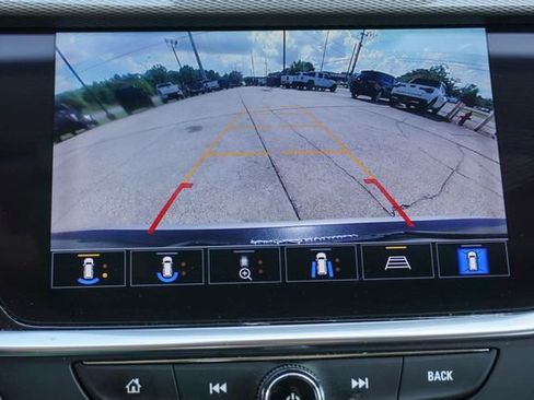 Used 2022 Buick Encore GX Select w/ Advanced Technology Package FWD image 29