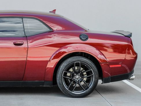 Used 2022 Dodge Challenger R/T Scat Pack RWD image 18