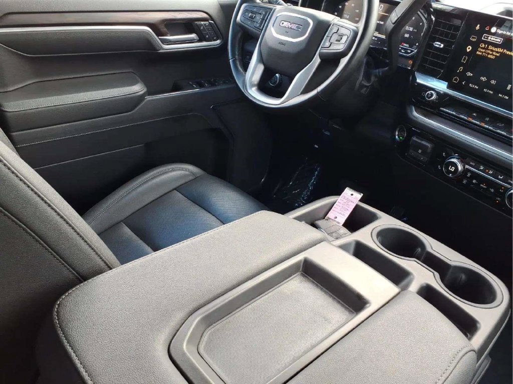 Used 2025 GMC Sierra 1500 SLT RWD image 19