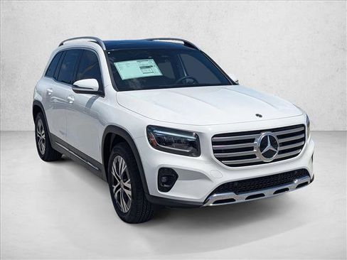 New 2026 Mercedes-Benz GLB 250 image 6