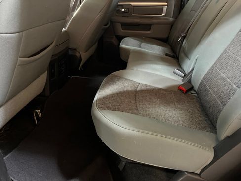 Used 2015 RAM 1500 Lone Star AWD/4WD image 11