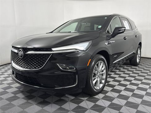 Certified 2023 Buick Enclave Avenir w/ Avenir Technology Package FWD image 3