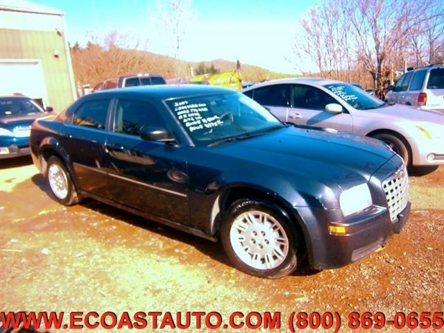 Used 2007 Chrysler 300 RWD image 1