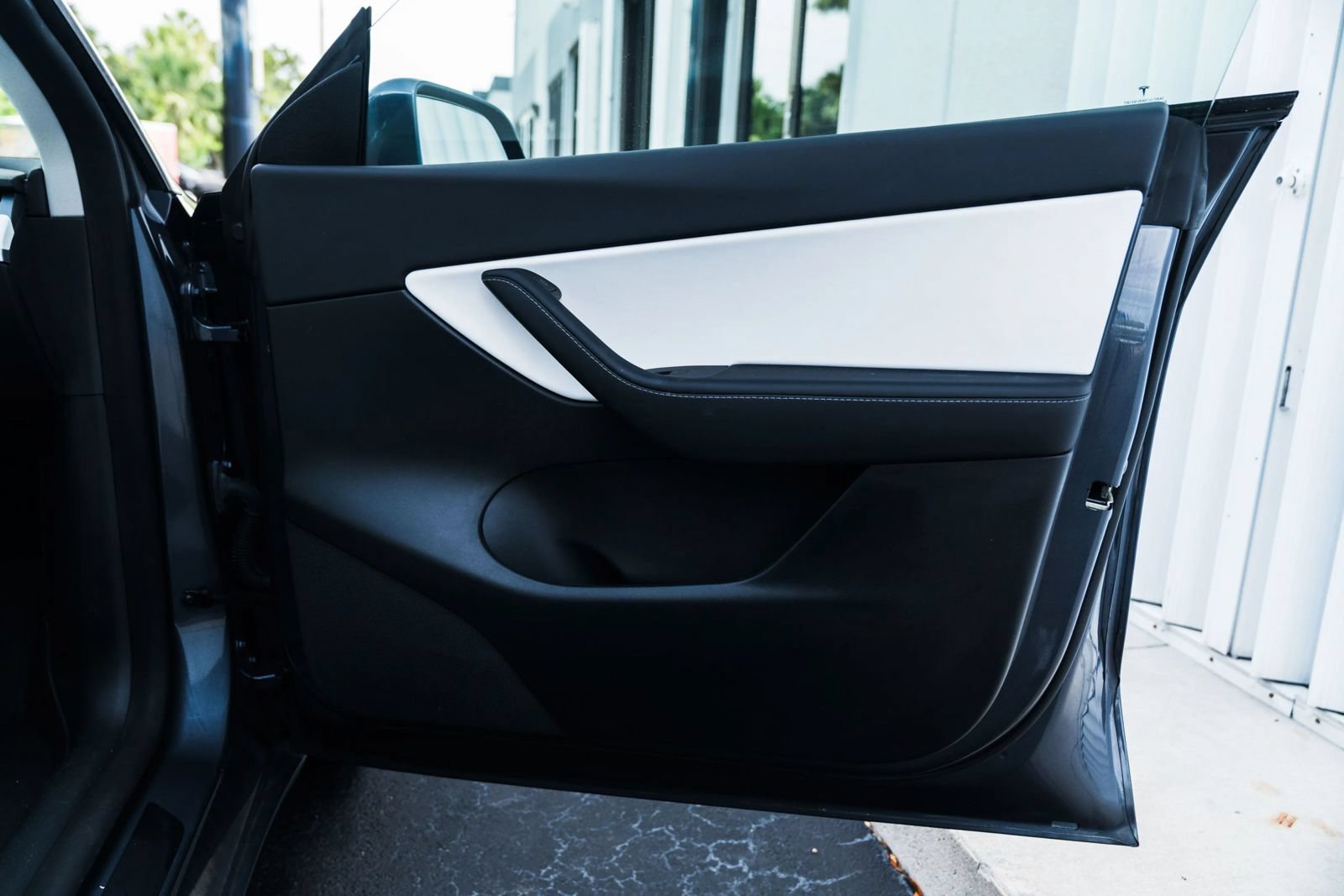 Used 2022 Tesla Model Y Performance AWD/4WD image 36