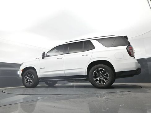 Used 2022 Chevrolet Tahoe Z71 w/ Luxury Package AWD/4WD image 24