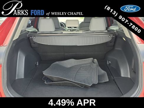 Used 2022 Toyota RAV4 XLE Premium AWD/4WD image 8