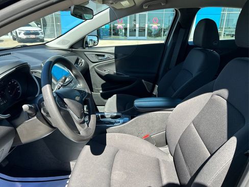 Used 2023 Chevrolet Malibu LT FWD image 9