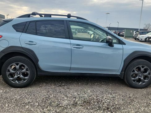 Used 2021 Subaru Crosstrek 2.5i Sport w/ Moonroof Package image 3