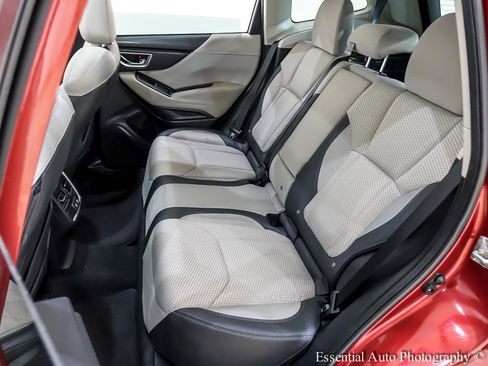 Used 2023 Subaru Forester Premium AWD/4WD image 16
