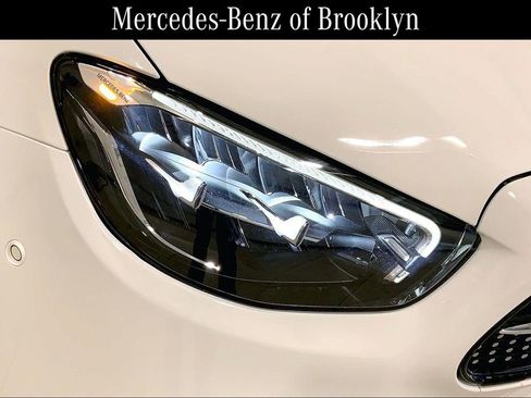 Used 2023 Mercedes-Benz E 350 4MATIC Sedan image 27