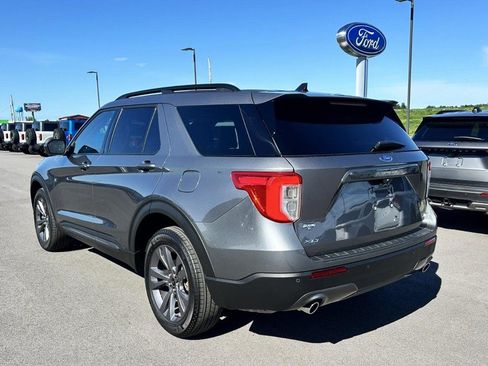 Used 2024 Ford Explorer XLT w/ Equipment Group 202A AWD/4WD image 6
