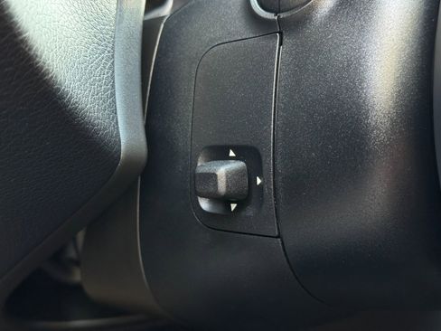 Used 2022 Mercedes-Benz S 500 4MATIC w/ AMG Line Package image 20