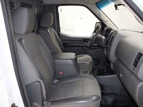 Used 2017 Nissan NV 2500 SV w/ Technology Package image 13